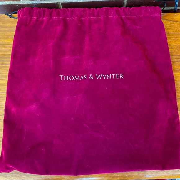 Thomas & Wynter Ginger Brown Vegan Leather Laptop Portfolio Bag - Picture 11 of 11